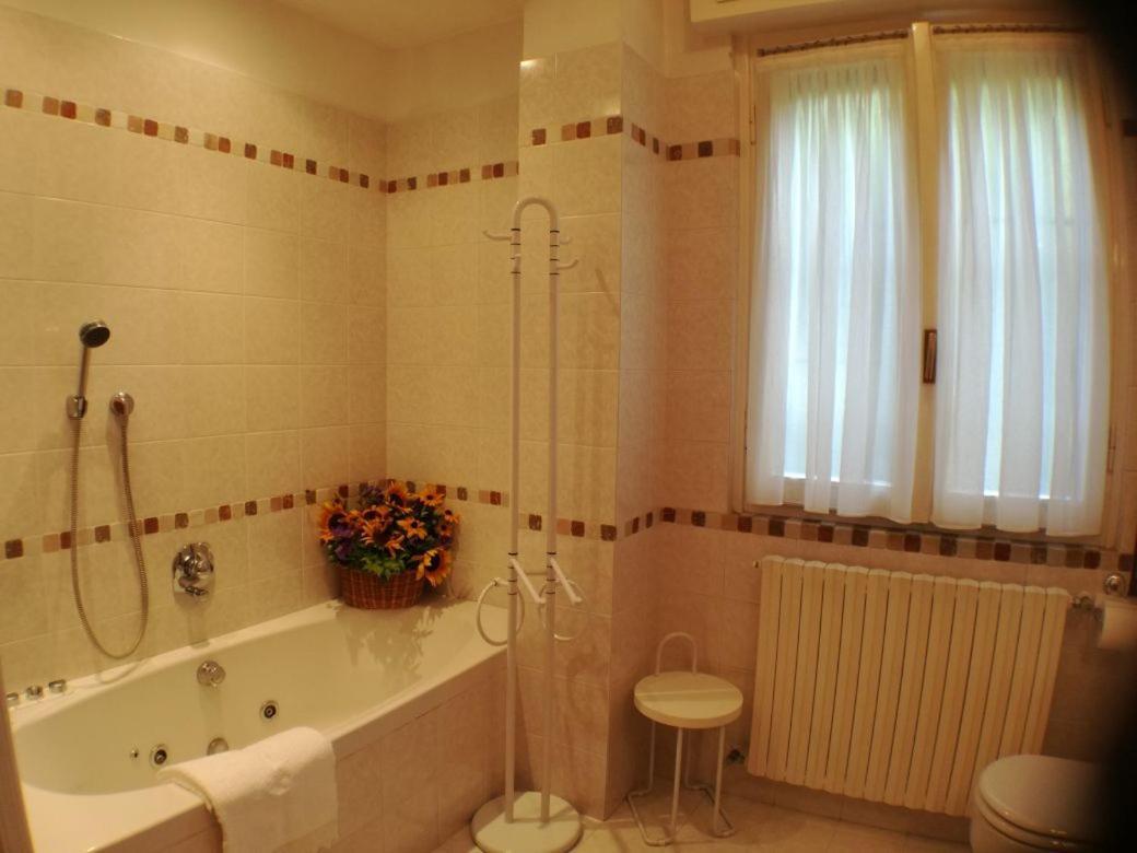 B&B Sari Комо Экстерьер фото